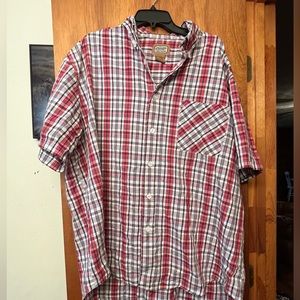 Short sleeve button up